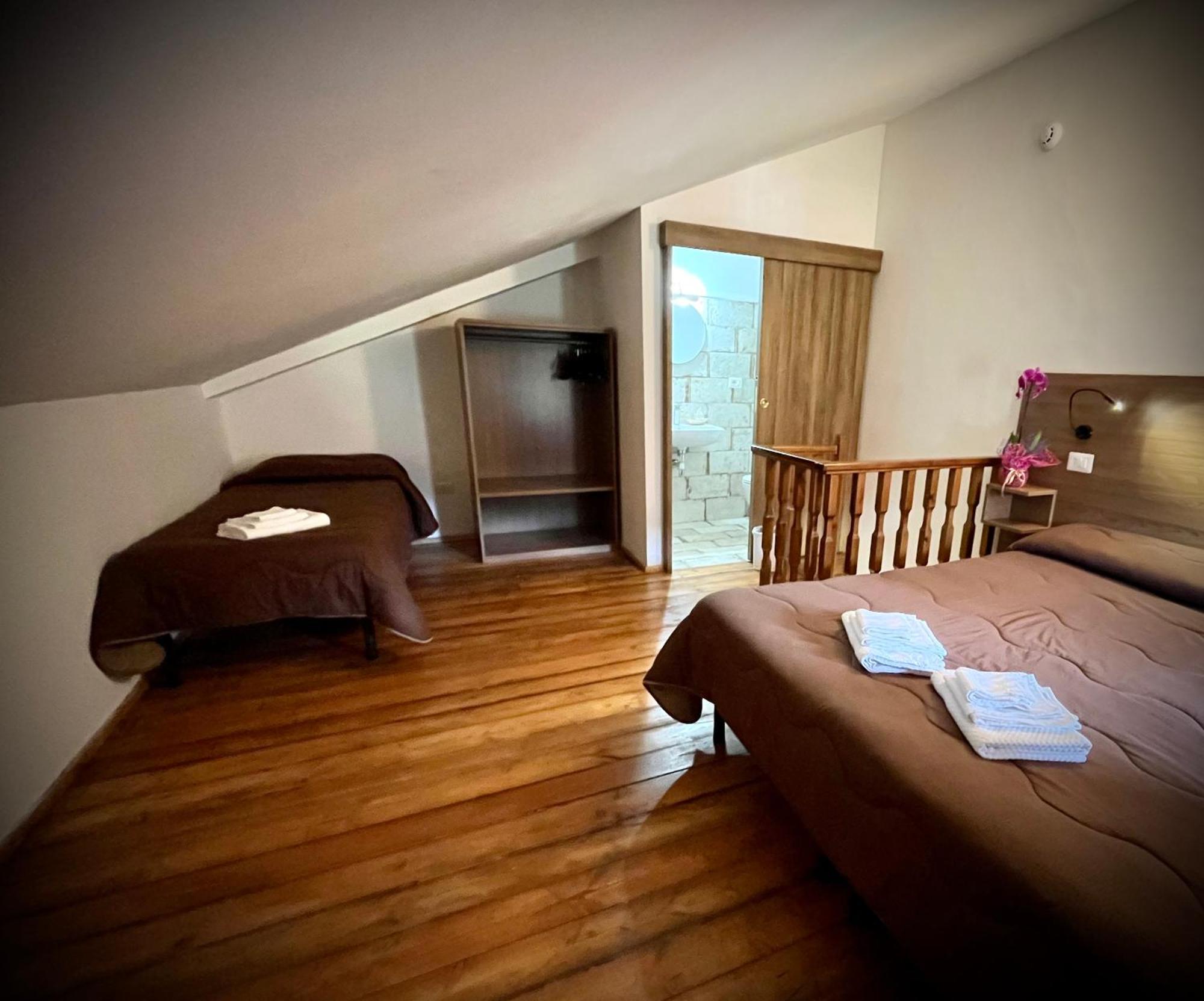 Hotel Pinguino ペスカッセーロリ 部屋 写真
